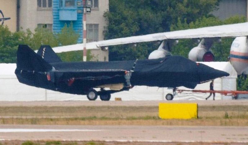 Новый российский истребитель Макс 2021