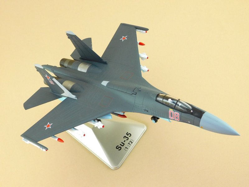Сборная модель самолет Су-35