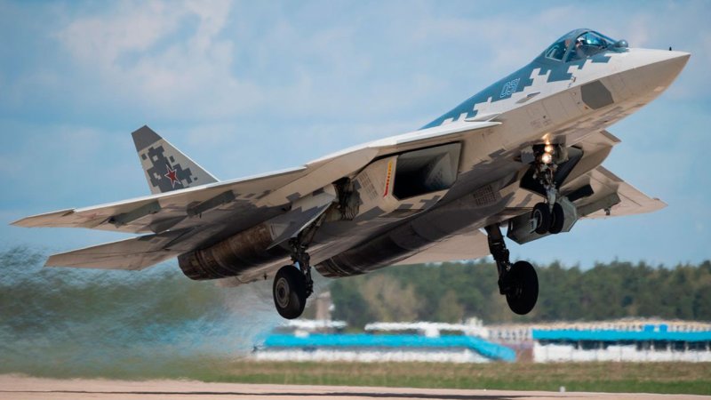Су-57 двухдвигательный реактивный самолёт