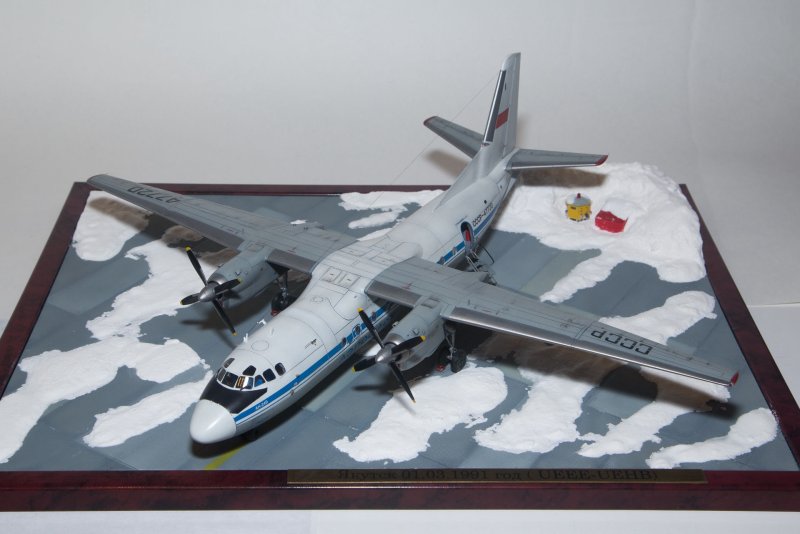 Модель самолёта АН-24 Амодел
