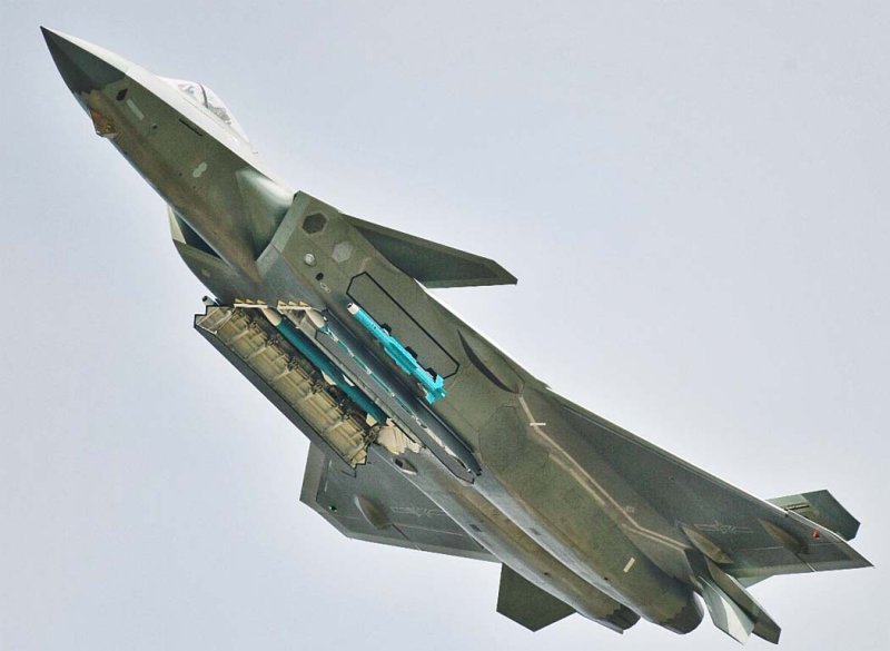 J-20 истребитель пятого поколения