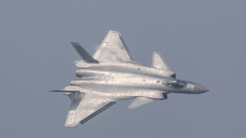J-20 истребитель пятого поколения