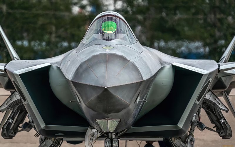 J20b истребитель