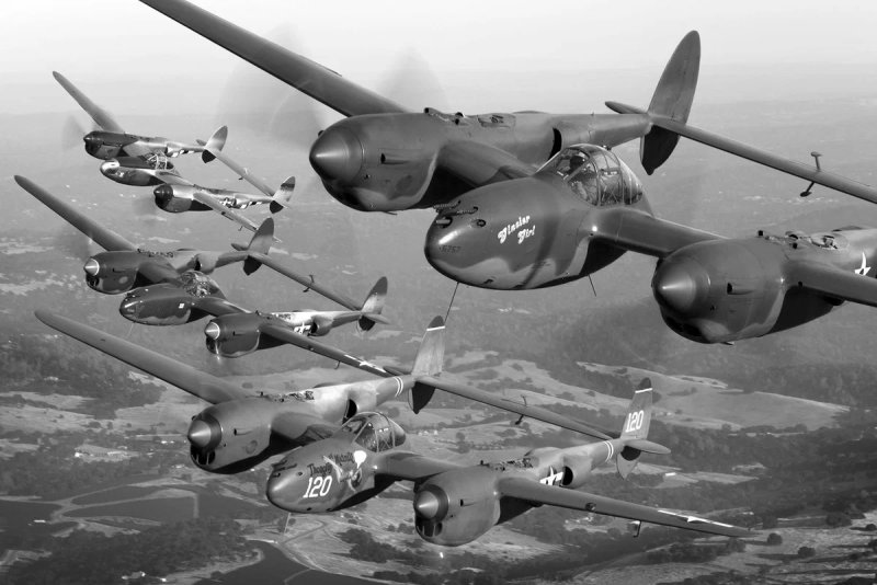 Самолёт p-38 Lightning