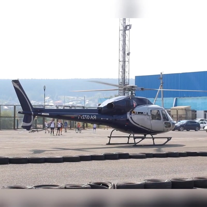 Вертолет Югорск