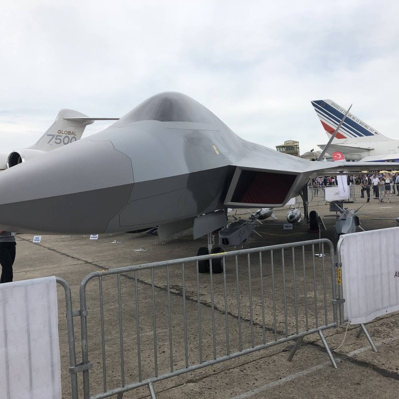 Китайский истребитель 5 поколения