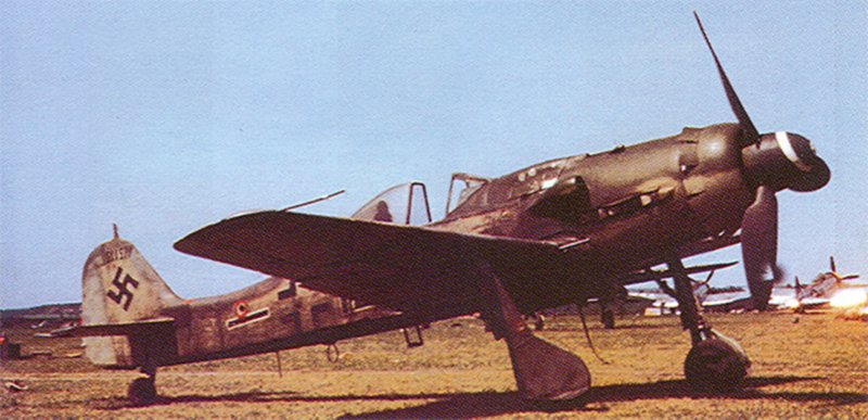 Раскрасить самолет 1945