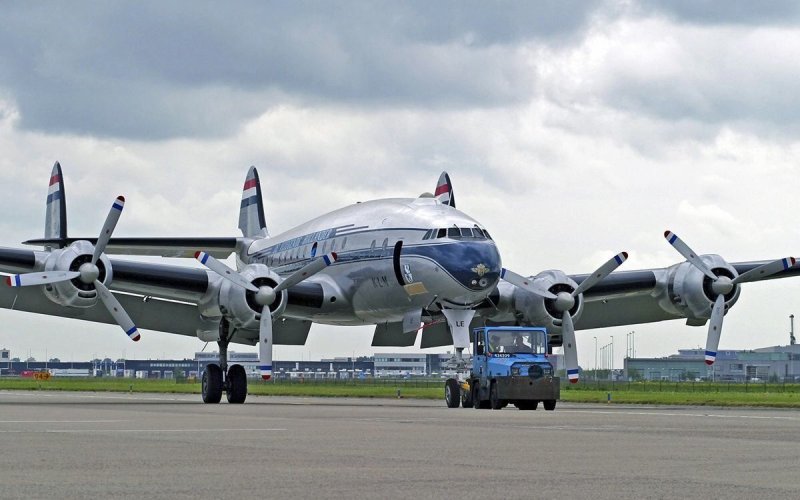 Lockheed Constellation самолет