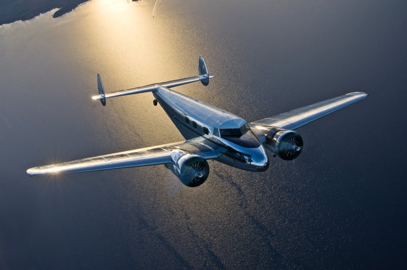 Самолёт Lockheed Electra Junior 12
