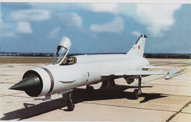 Самолёт миг е-152