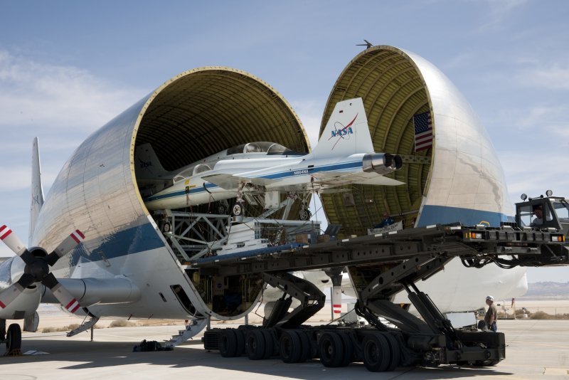 Aero Spacelines super Guppy