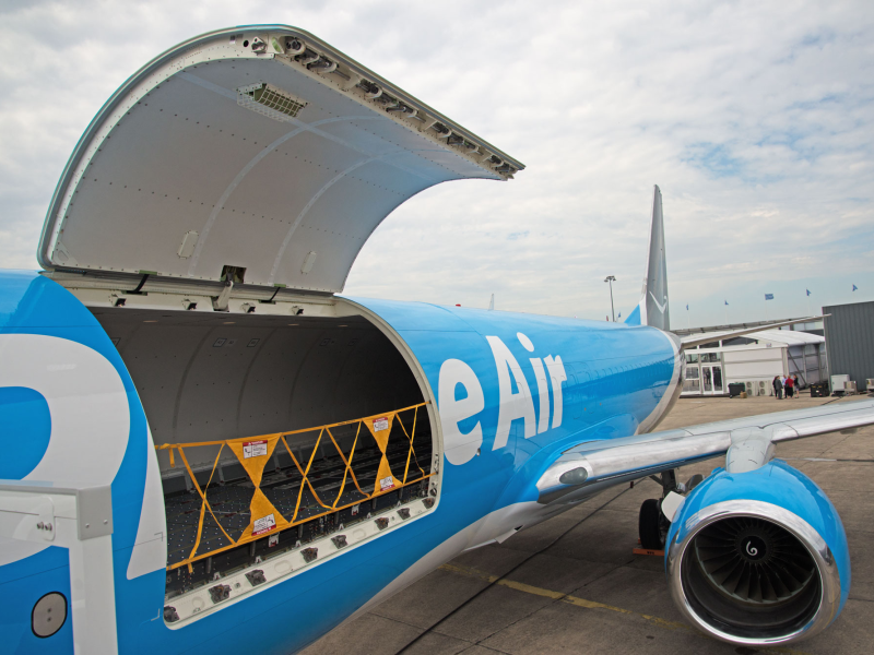 Boeing 737-800 BCF