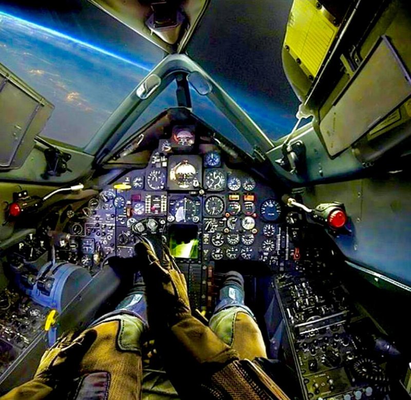 SR 71 кокпит