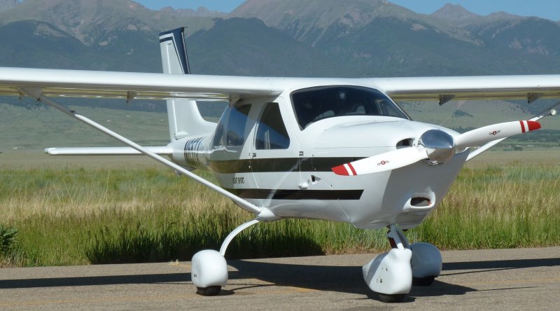 Самолет Джабиру 2200