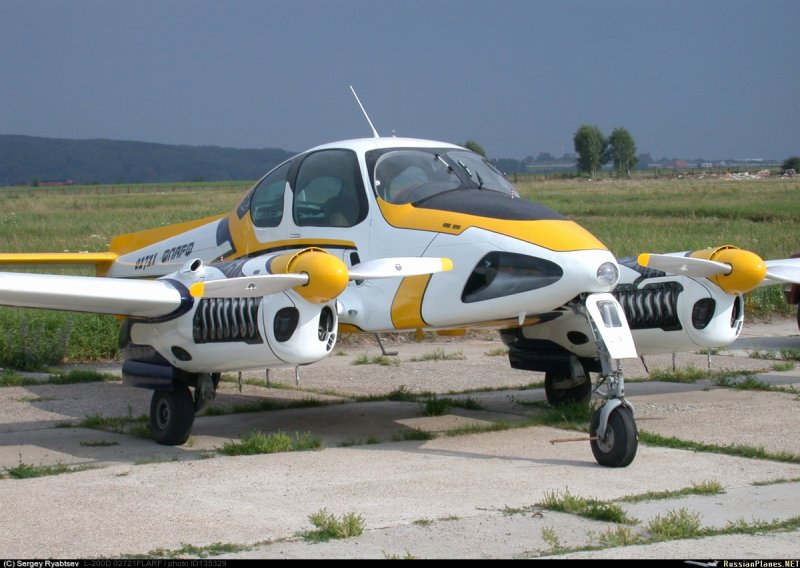 Л-200 Морава