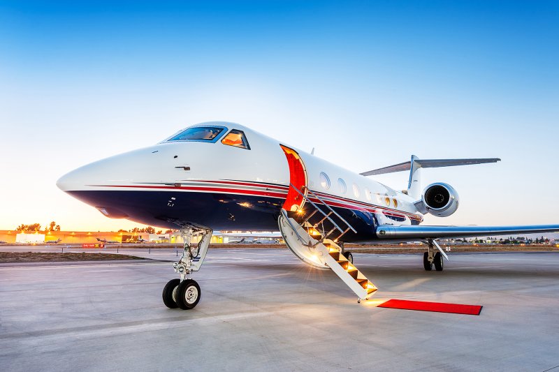 Jet самолет