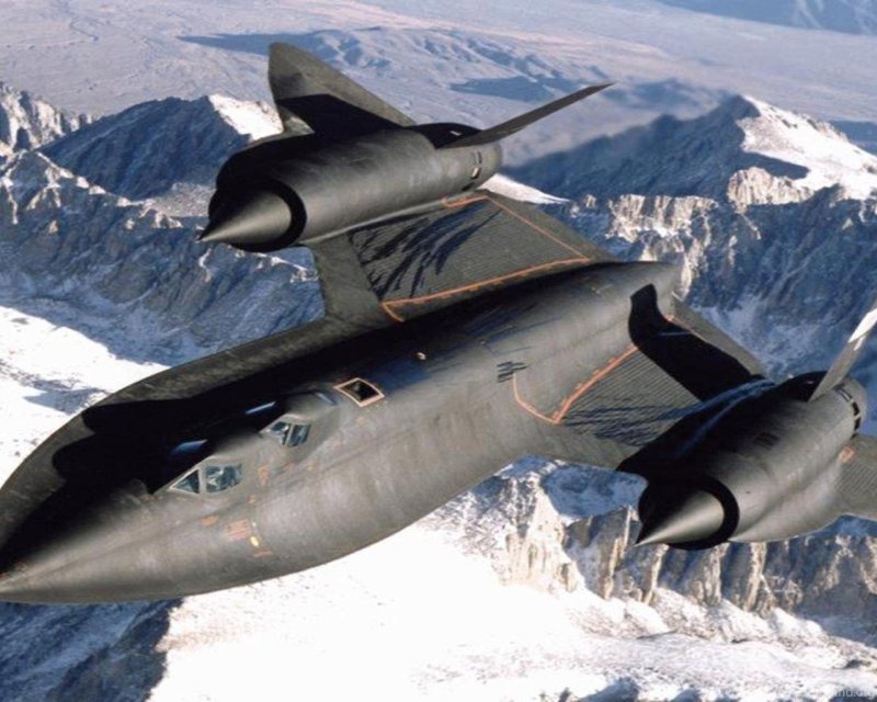 SR-71 Blackbird черный Дрозд