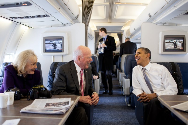 Борт номер 1 президента США Air Force one модель
