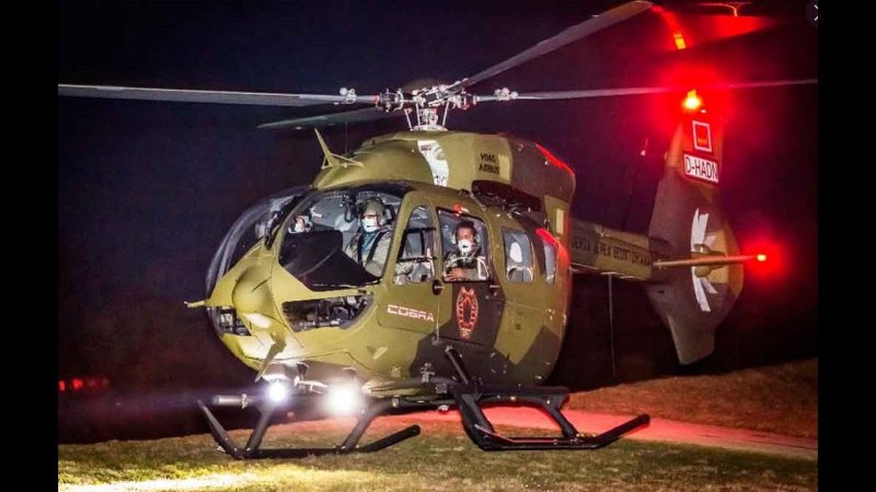 Вертолет EC 145 белый