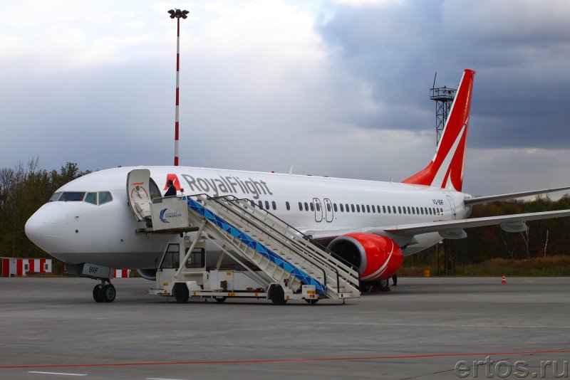 Боинг 737-800 Royal Flight