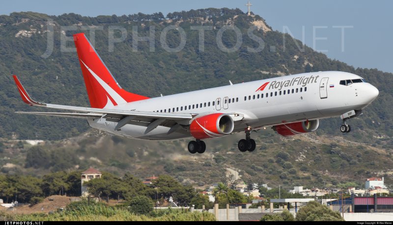 Роял Флайт 737