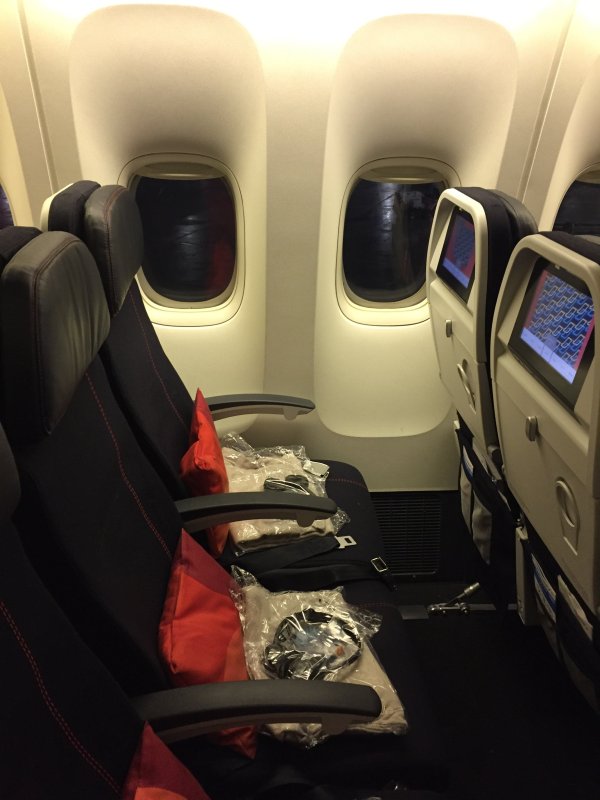 Роял Флайт 777-300 салон