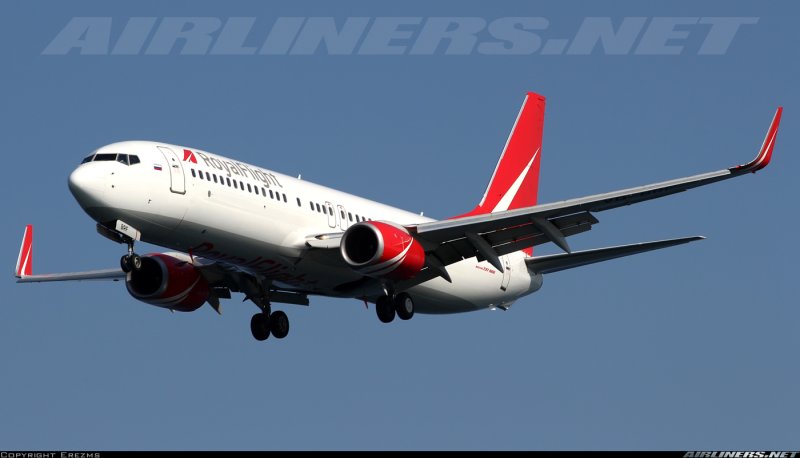 Роял Флайт 737
