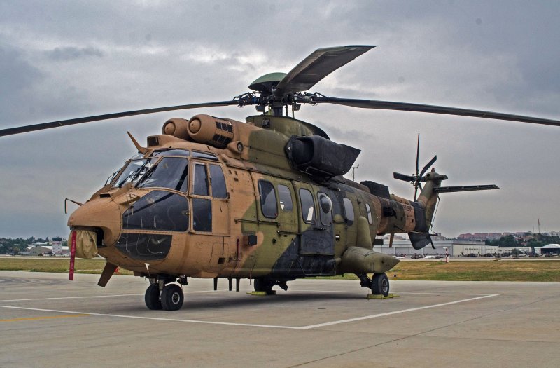 Вертолет as-332м супер Пума