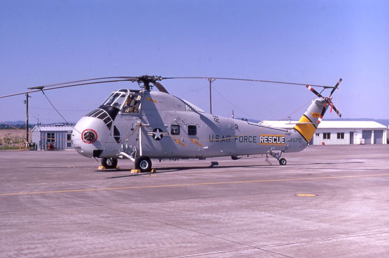 Вертолет Sikorsky uh 34