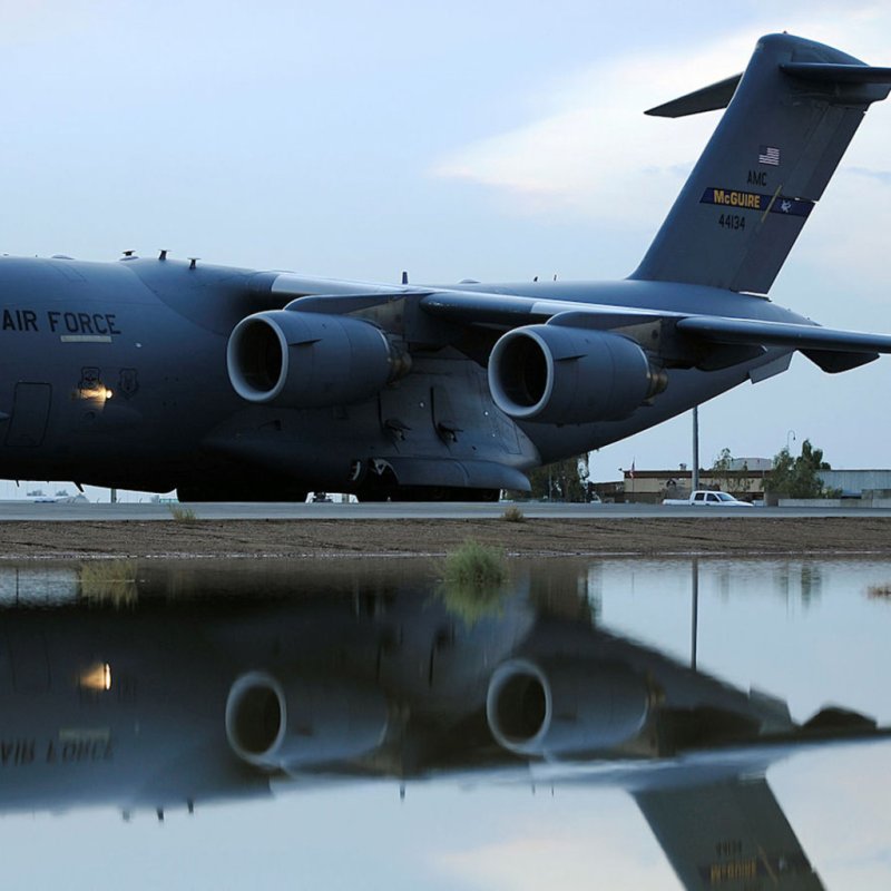 MCDONNELL Douglas с-17 Globemaster III стратегический военно-транспортный самолет