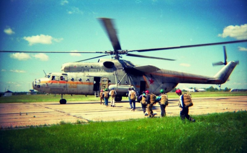 Пассажирский вертолет ми 6п