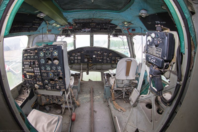 Ми-10 вертолет кабина