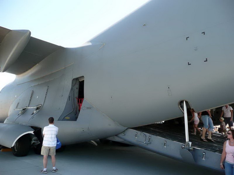 Американский грузовой самолет c17 Globemaster салон