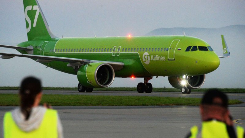 Самолёт s7 Airlines