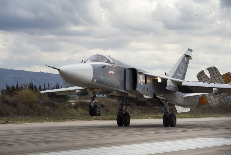 Самолет Су-24м