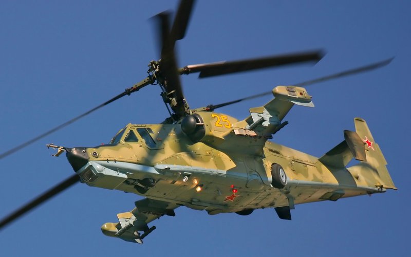 Военный вертолет ка 50