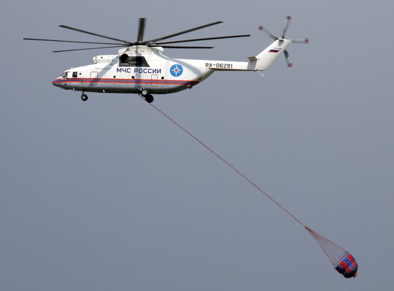 Ми-26 вертолет МЧС