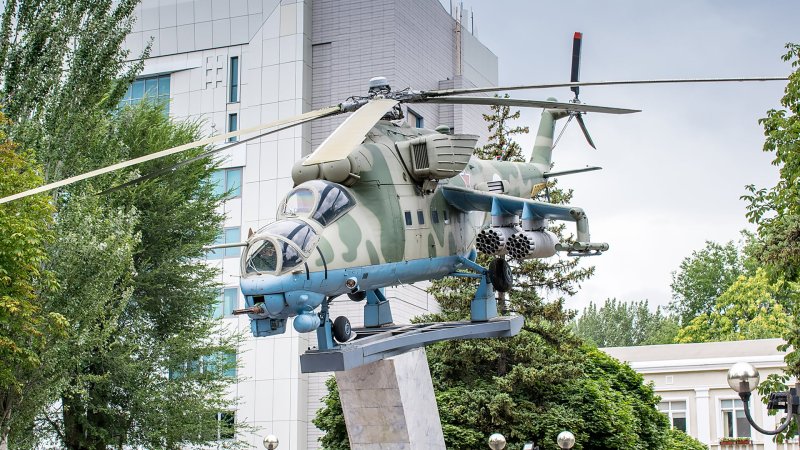Ми-24 Роствертол памятник