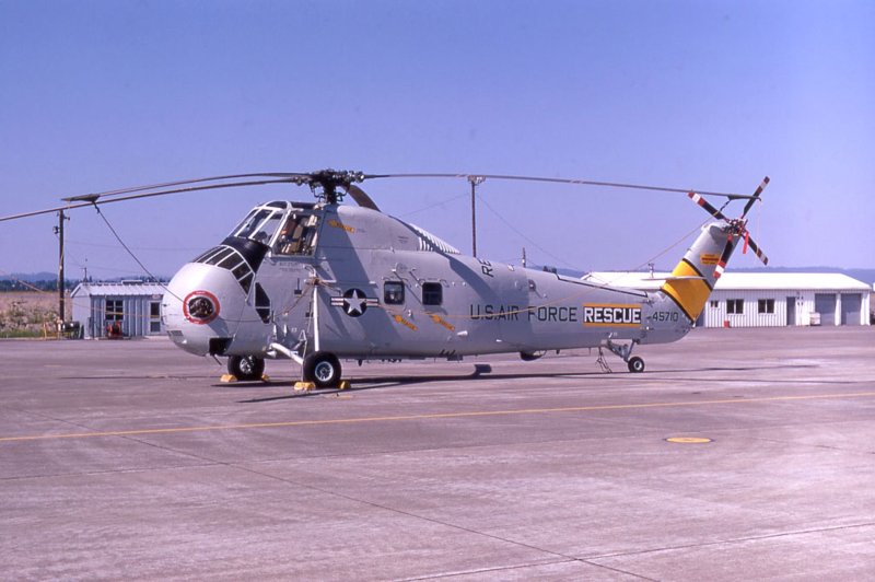 Сикорский вертолет s-58