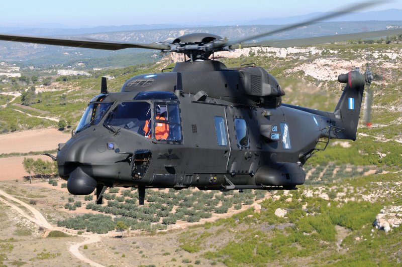 Вертолёт nh90 ВВС Греции
