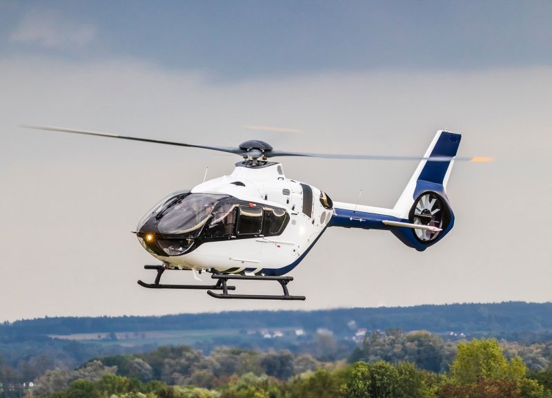 Вертолет Airbus h135