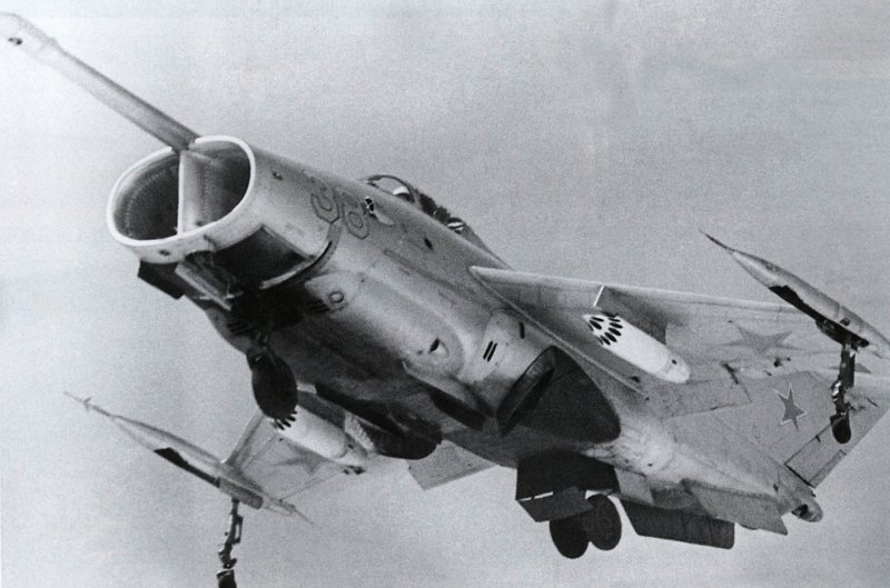 СВВП як-38 (як-36м);