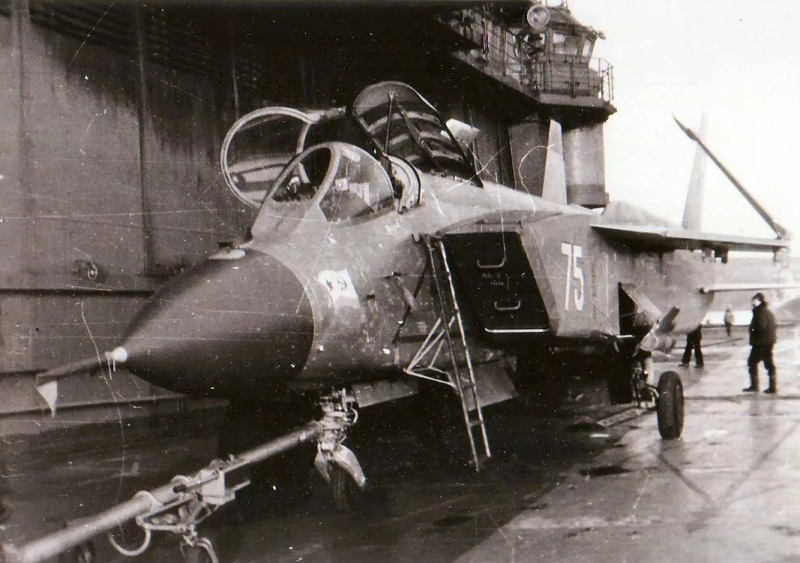 Як-141 сверхзвуковой самолёт