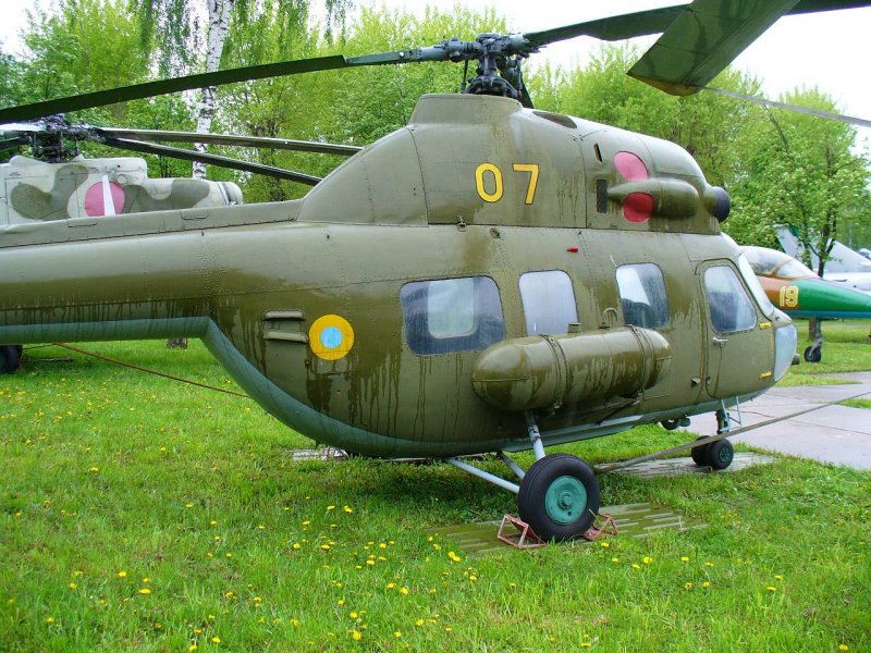 Ми 2 военный вертолет