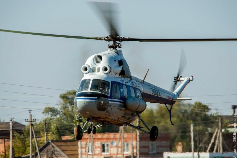 Mi-2 вертолет
