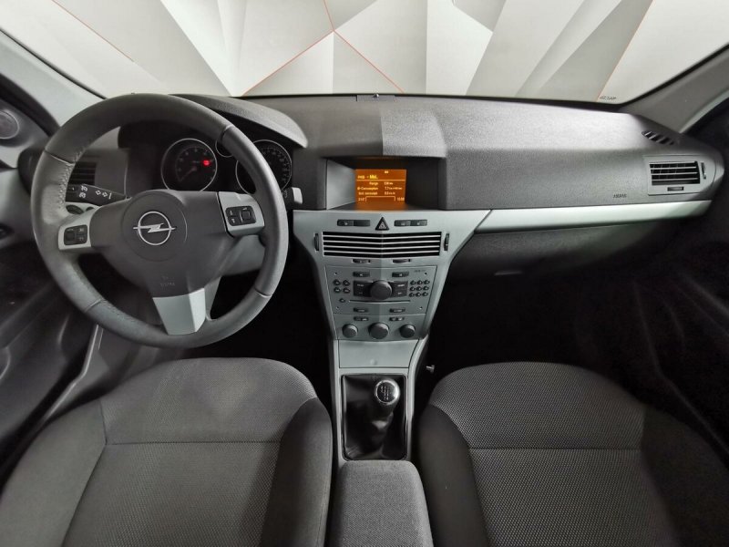 Opel Astra h 2012