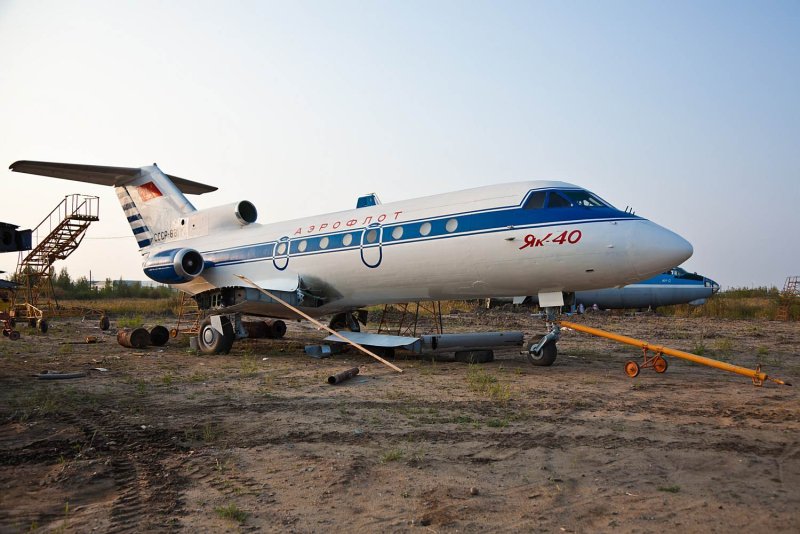 Як-40 87340