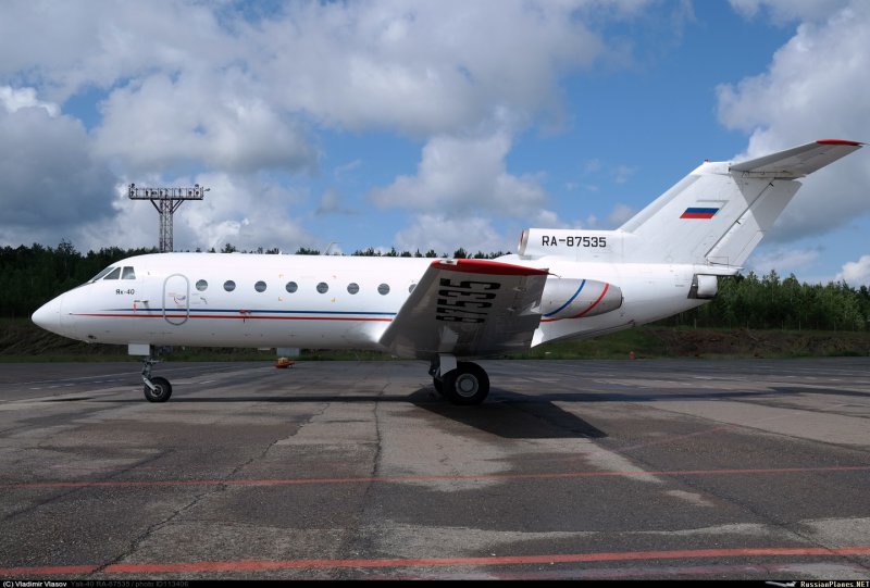 Як-40 ra-87535