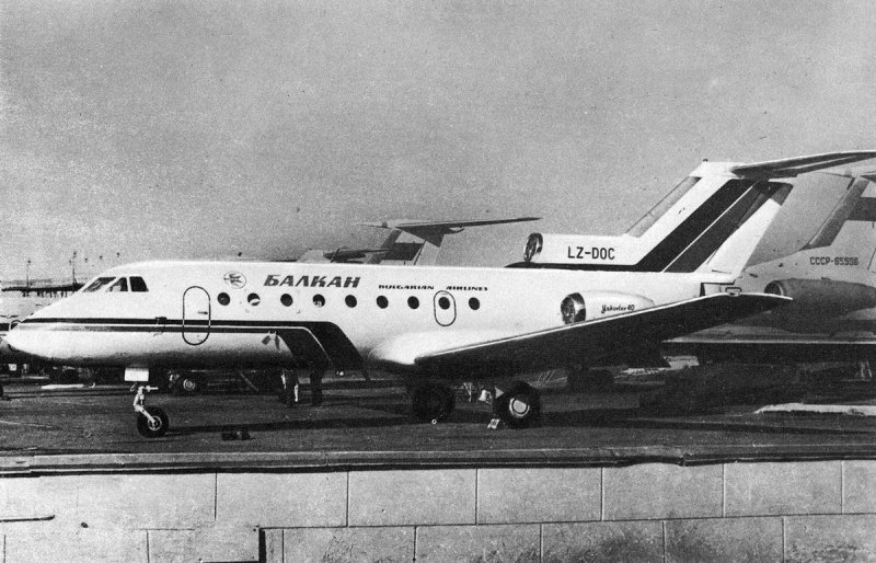 Летная эксплуатация самолета як-40