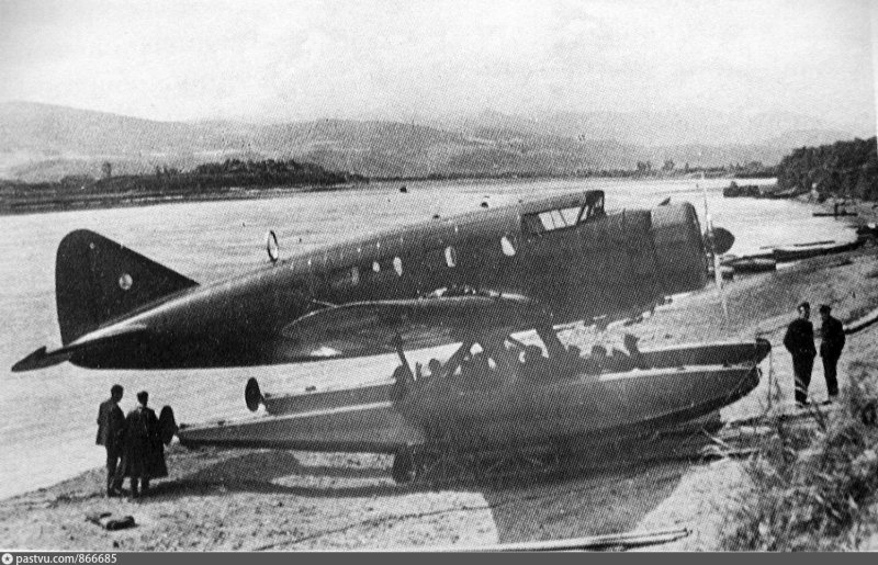 Vultee v-1
